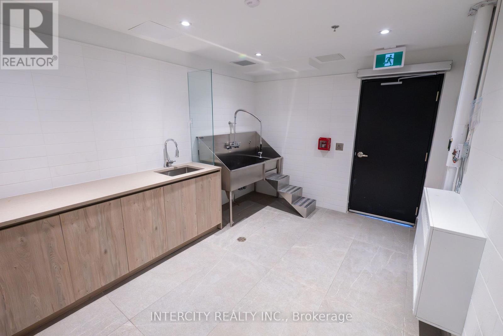 604 - 3100 Keele Street, Toronto, Ontario  M3M 0E1 - Photo 18 - W12836108