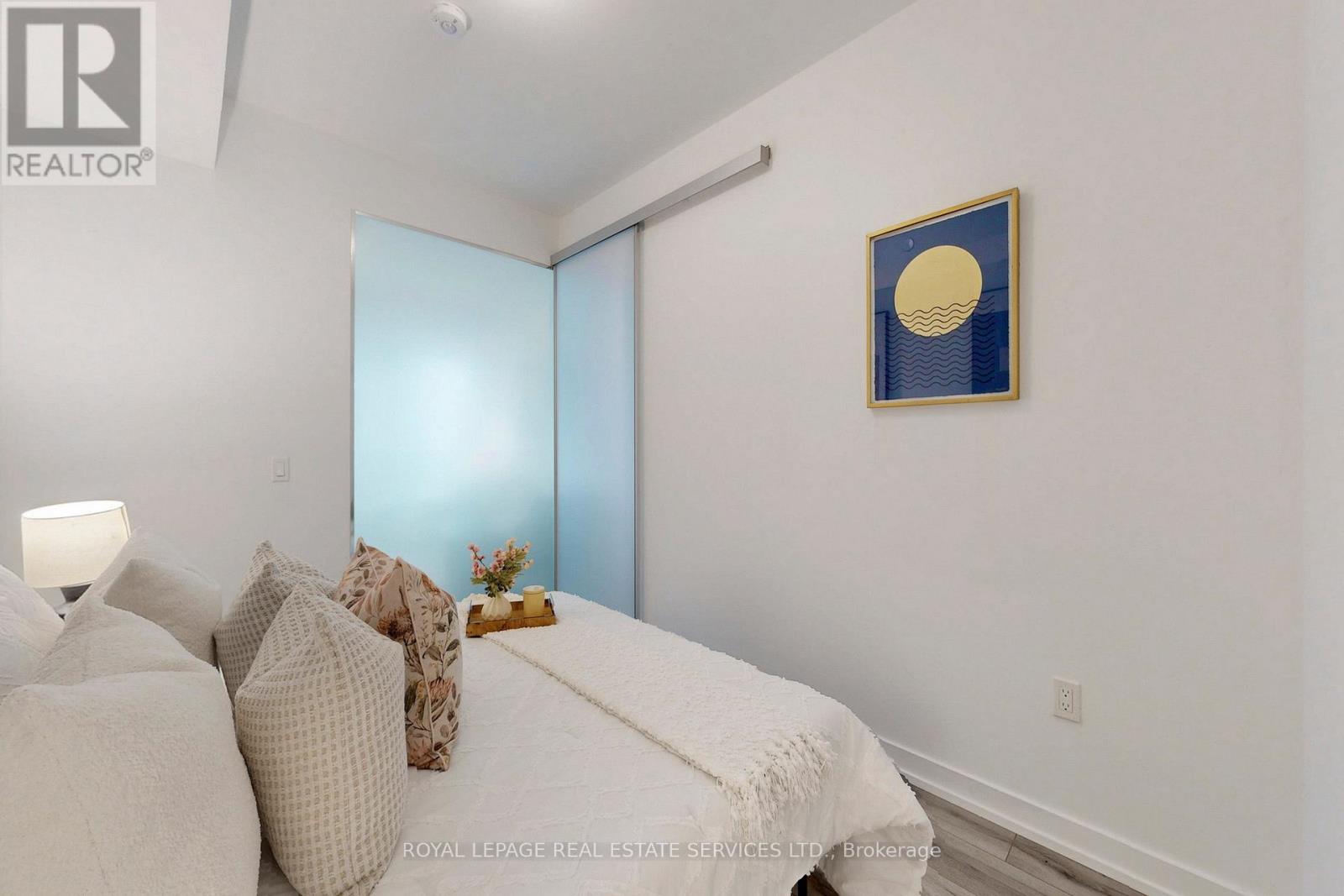 310 - 1195 The Queensway, Toronto, Ontario M8Z 0H1 - Photo 10 - W12836122