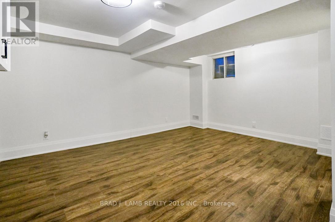 4 - 731 Indian Road, Toronto, Ontario  M6P 2C9 - Photo 12 - W12836134