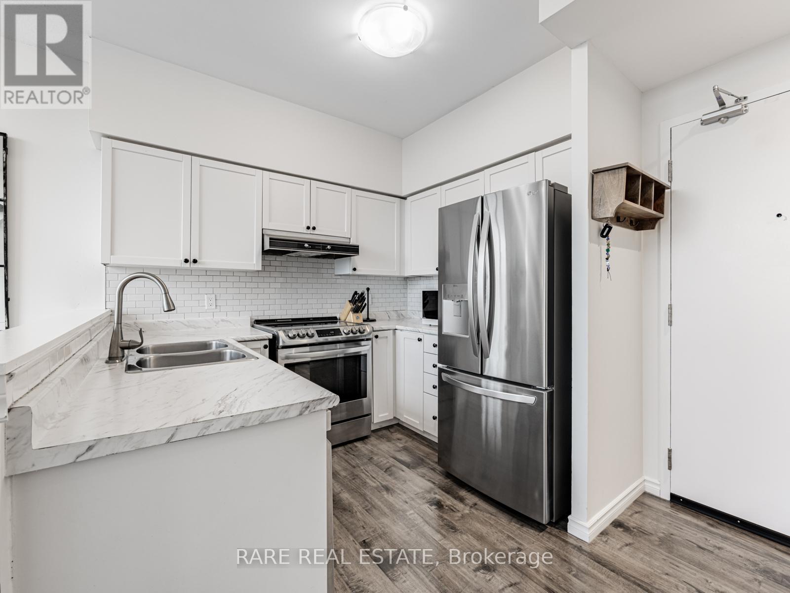 623 - 200 Manitoba Street, Toronto (Mimico), Ontario  M8Y 3Y9 - Photo 5 - W12836166