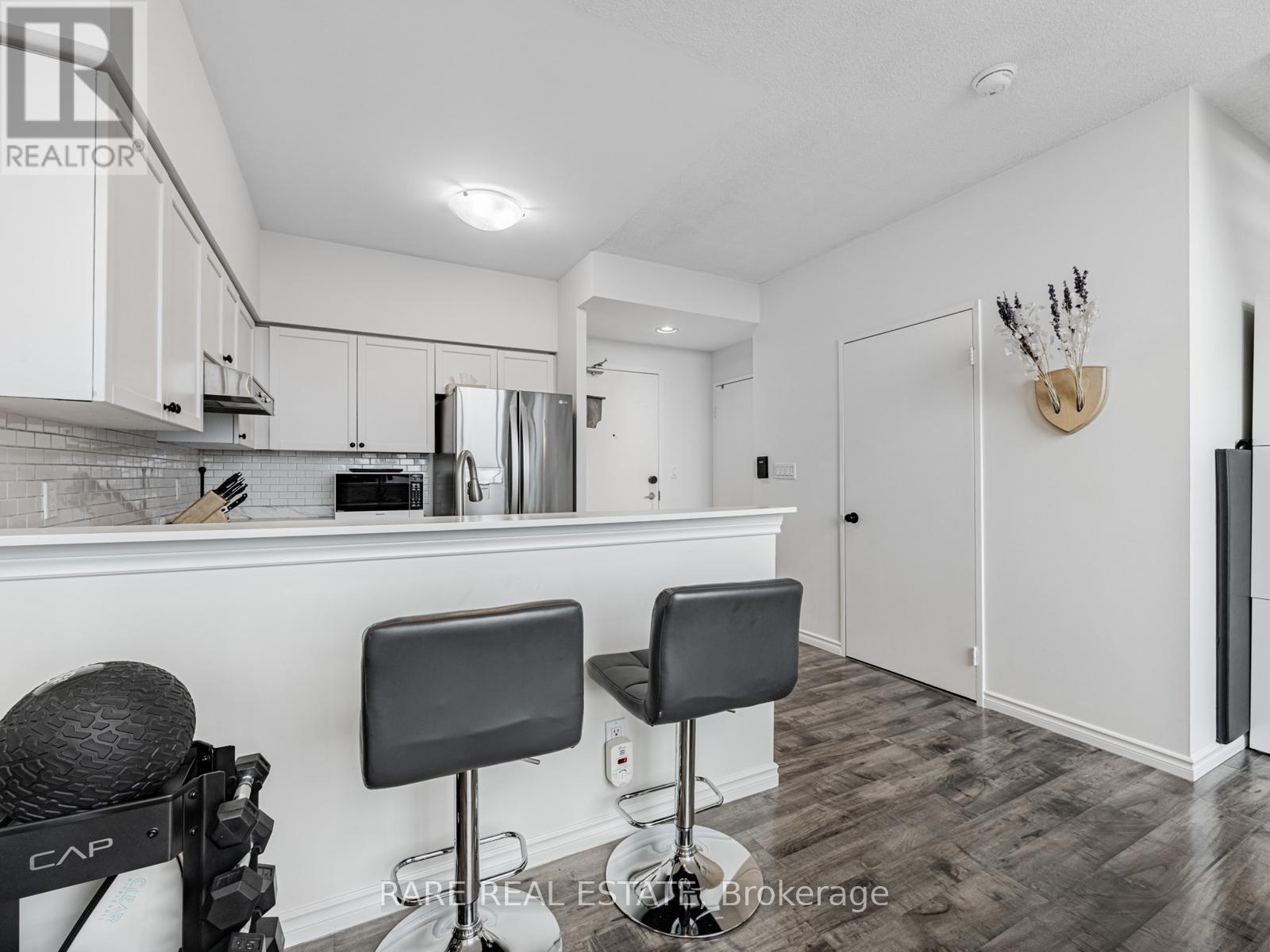 623 - 200 Manitoba Street, Toronto (Mimico), Ontario  M8Y 3Y9 - Photo 8 - W12836166