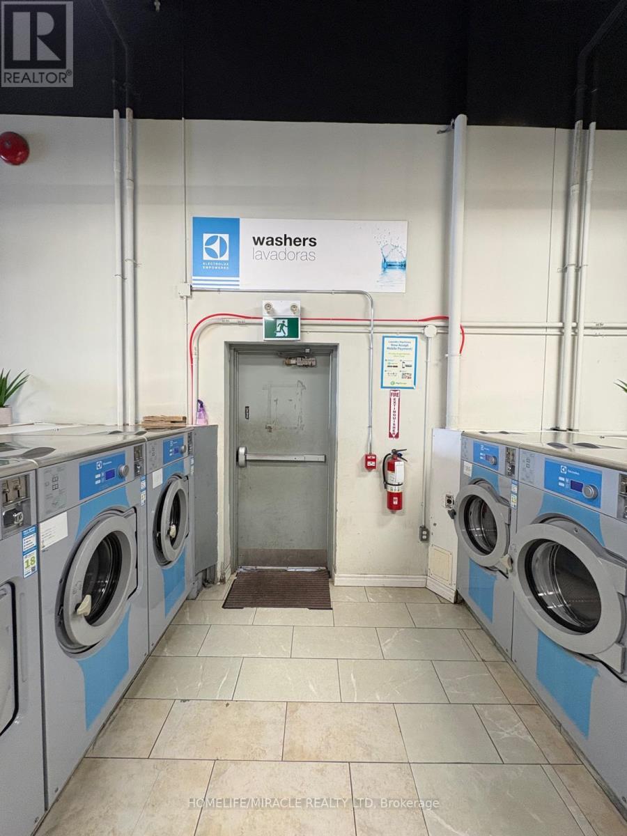 6210 Finch Avenue, Toronto, Ontario  M9V 0A1 - Photo 7 - W12836172