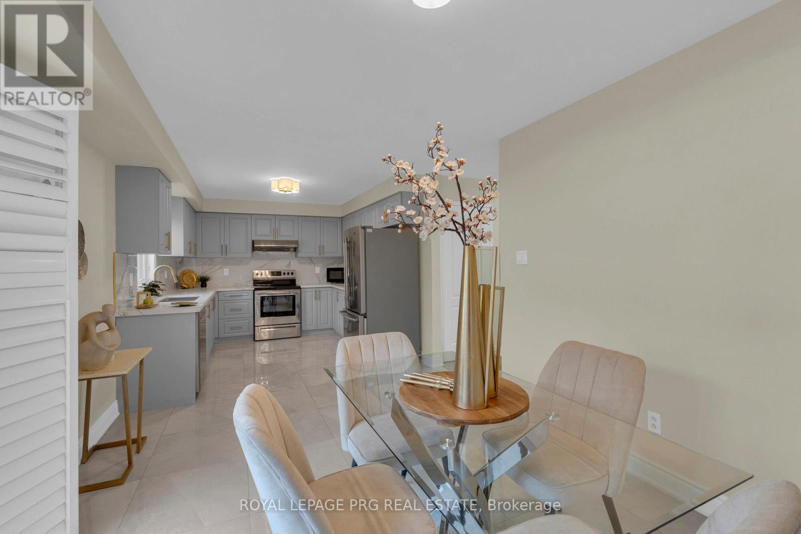 Upper Floor - 36 Zebra Trail, Brampton, Ontario  L6R 2J3 - Photo 17 - W12836190