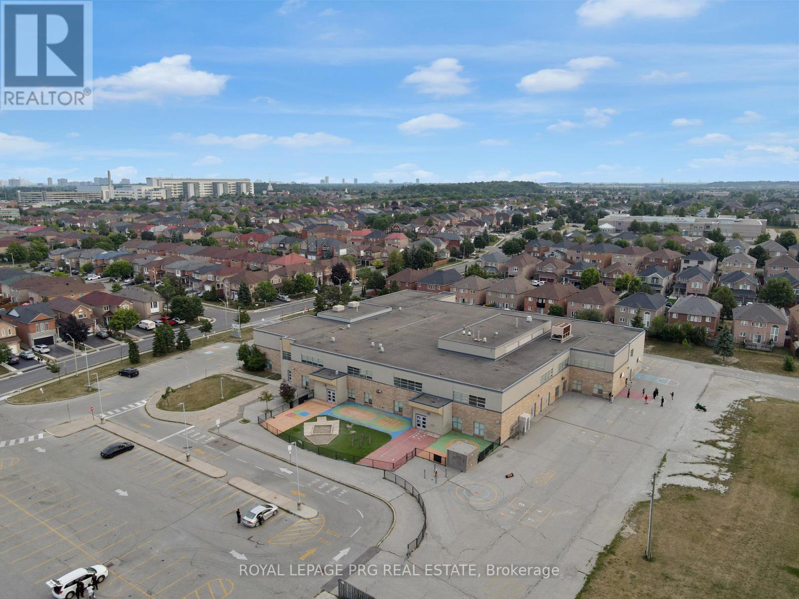 Upper Floor - 36 Zebra Trail, Brampton, Ontario  L6R 2J3 - Photo 39 - W12836190