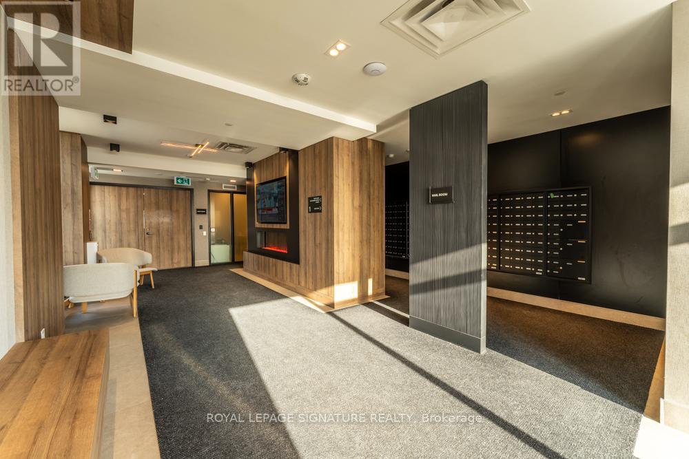 504 - 335 Wheat Boom Drive, Oakville, Ontario  L6H 7C2 - Photo 2 - W12836206