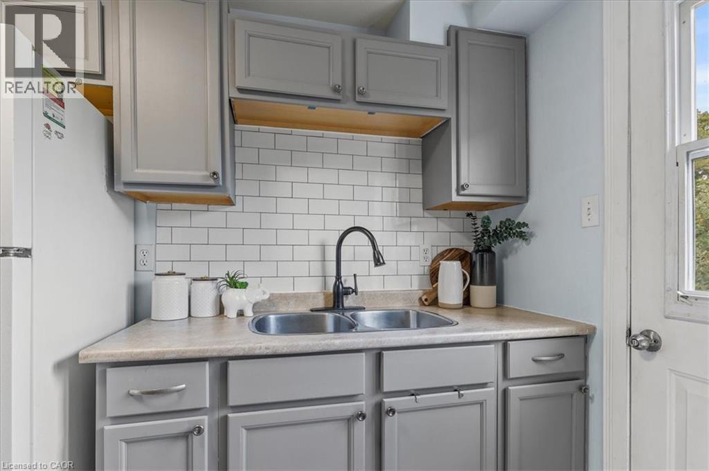 331 Preston Parkway, Cambridge, Ontario  N3H 4Z4 - Photo 16 - 40796560