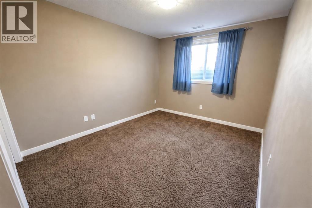 2, 189 Silkstone Road W, Lethbridge, Alberta  T1J 4J9 - Photo 13 - A2273425