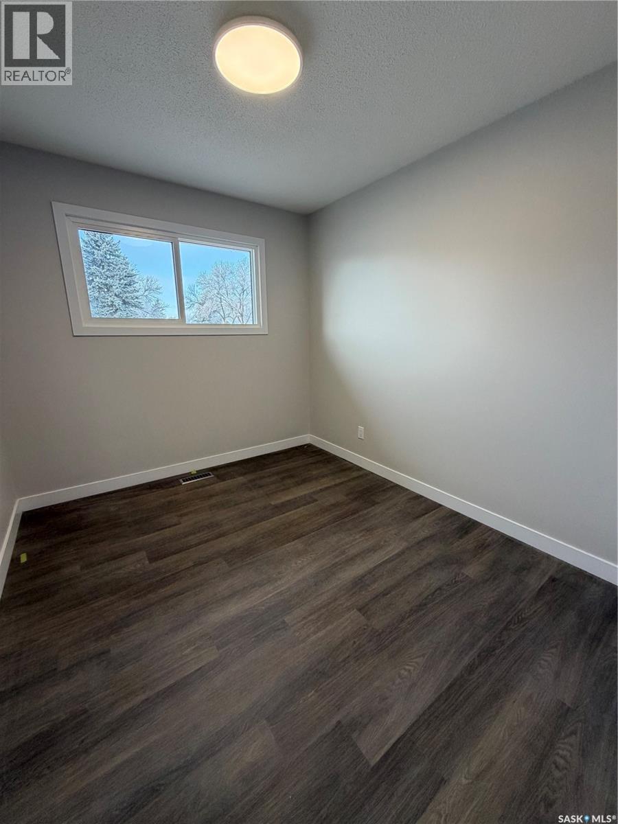 60 Ritchie Crescent, Regina, Saskatchewan  S4R 5A4 - Photo 14 - SK029526