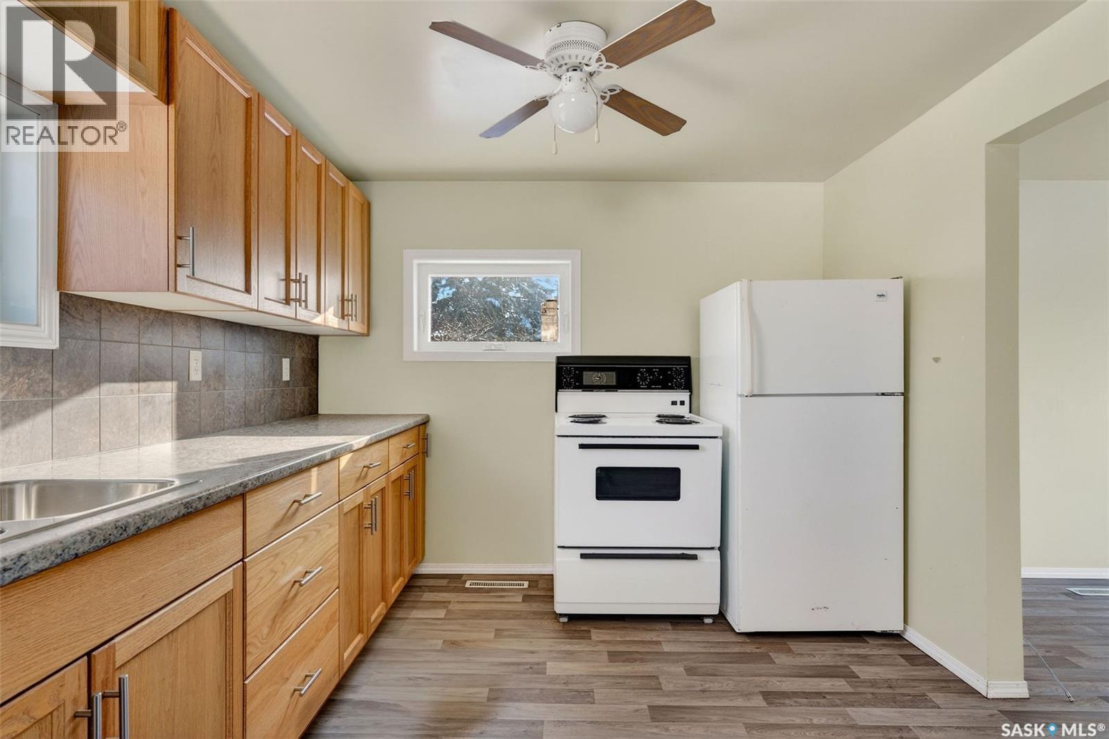 222 Higgins Avenue W, Melfort, Saskatchewan  S0E 1A0 - Photo 9 - SK029523