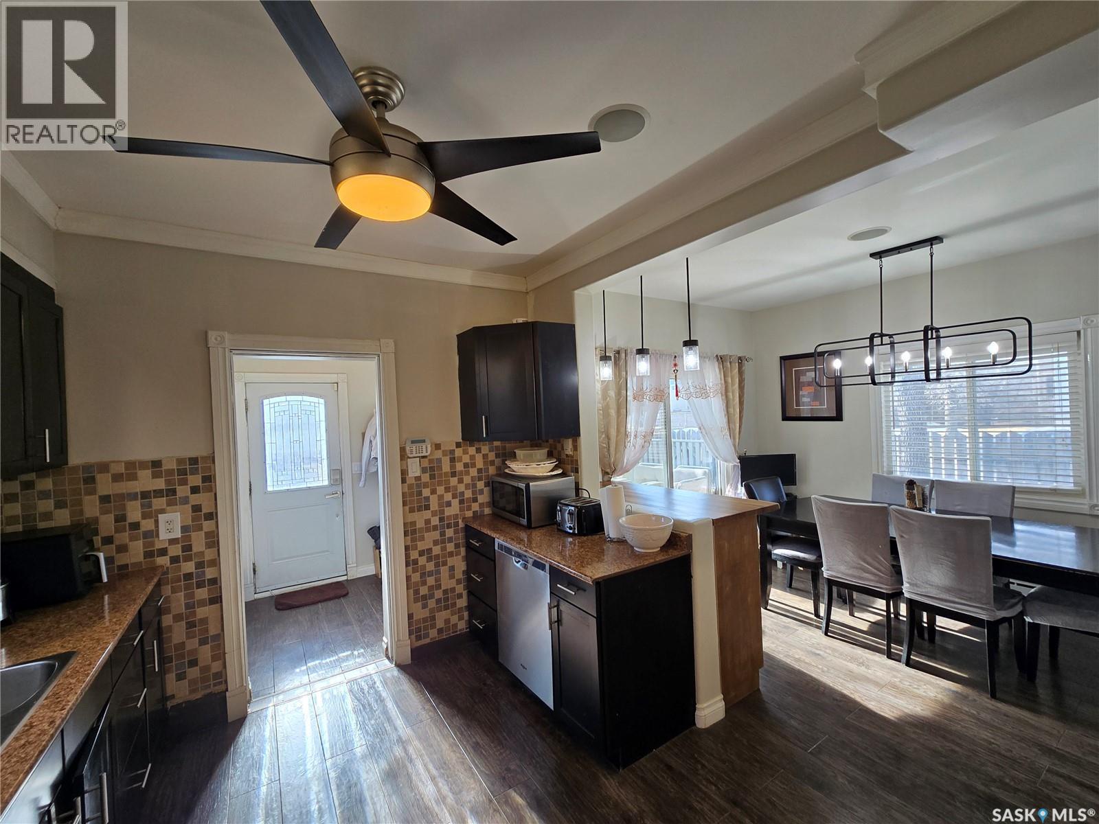 2 Prairie Avenue, Weyburn, Saskatchewan  S4H 0L1 - Photo 13 - SK029492