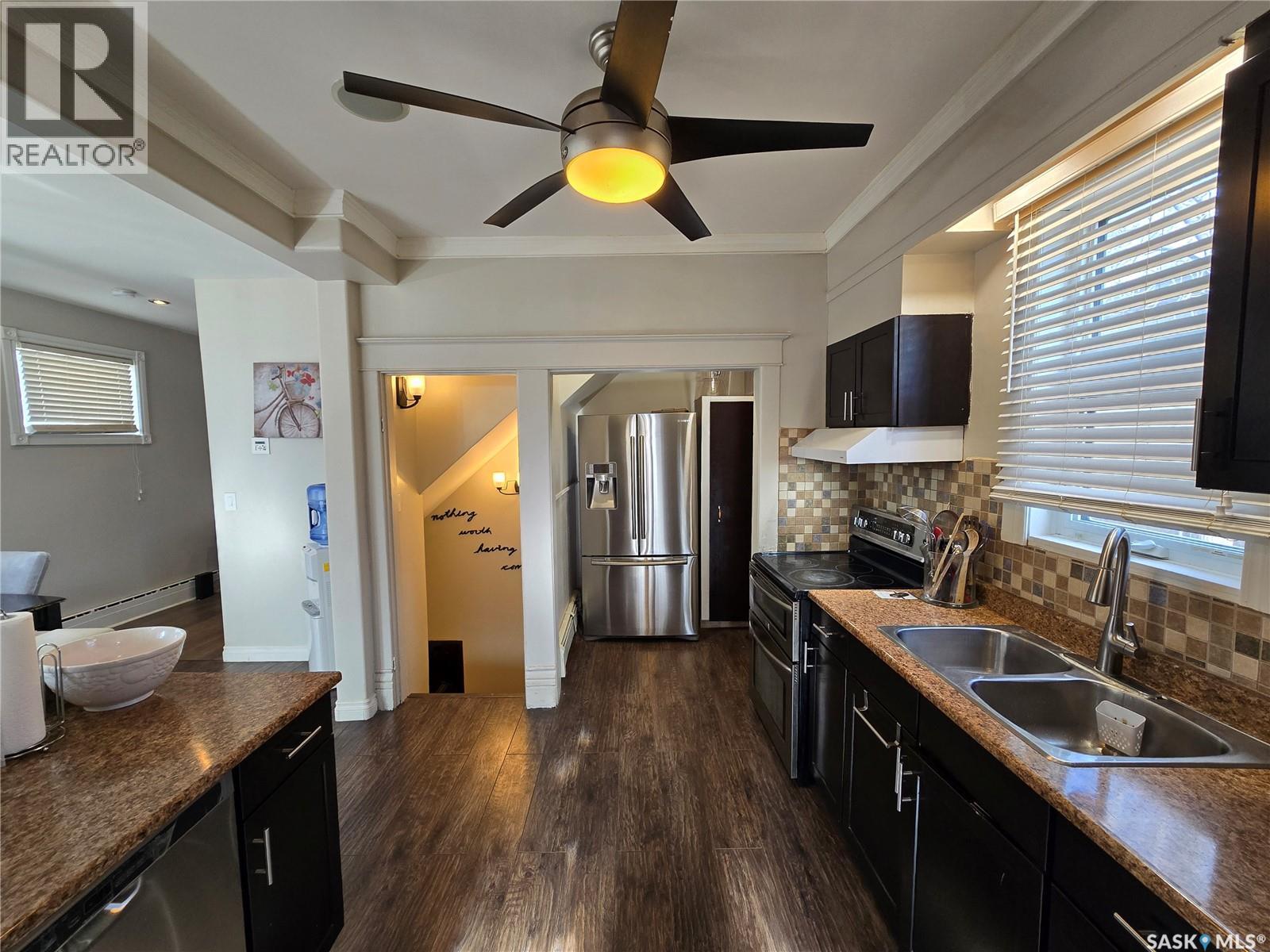 2 Prairie Avenue, Weyburn, Saskatchewan  S4H 0L1 - Photo 15 - SK029492