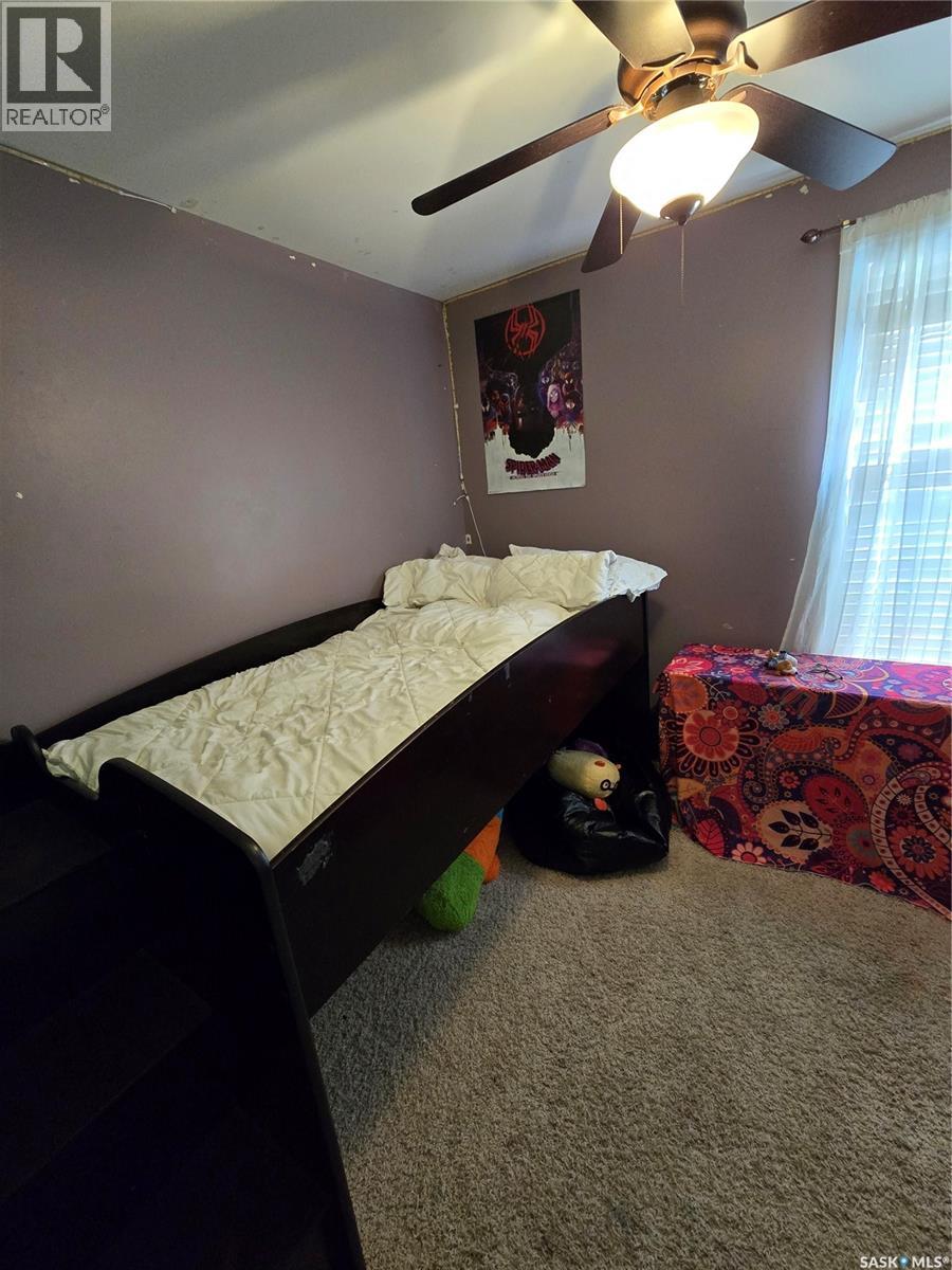 2 Prairie Avenue, Weyburn, Saskatchewan  S4H 0L1 - Photo 28 - SK029492