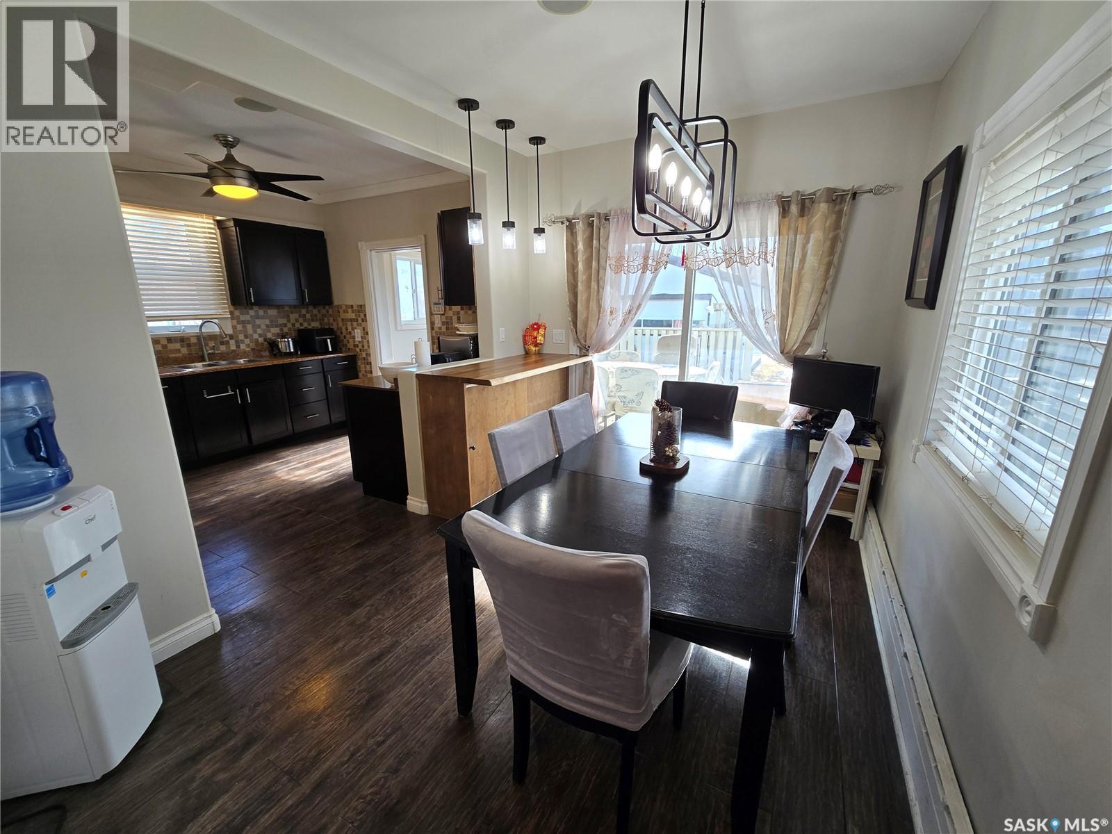 2 Prairie Avenue, Weyburn, Saskatchewan  S4H 0L1 - Photo 9 - SK029492