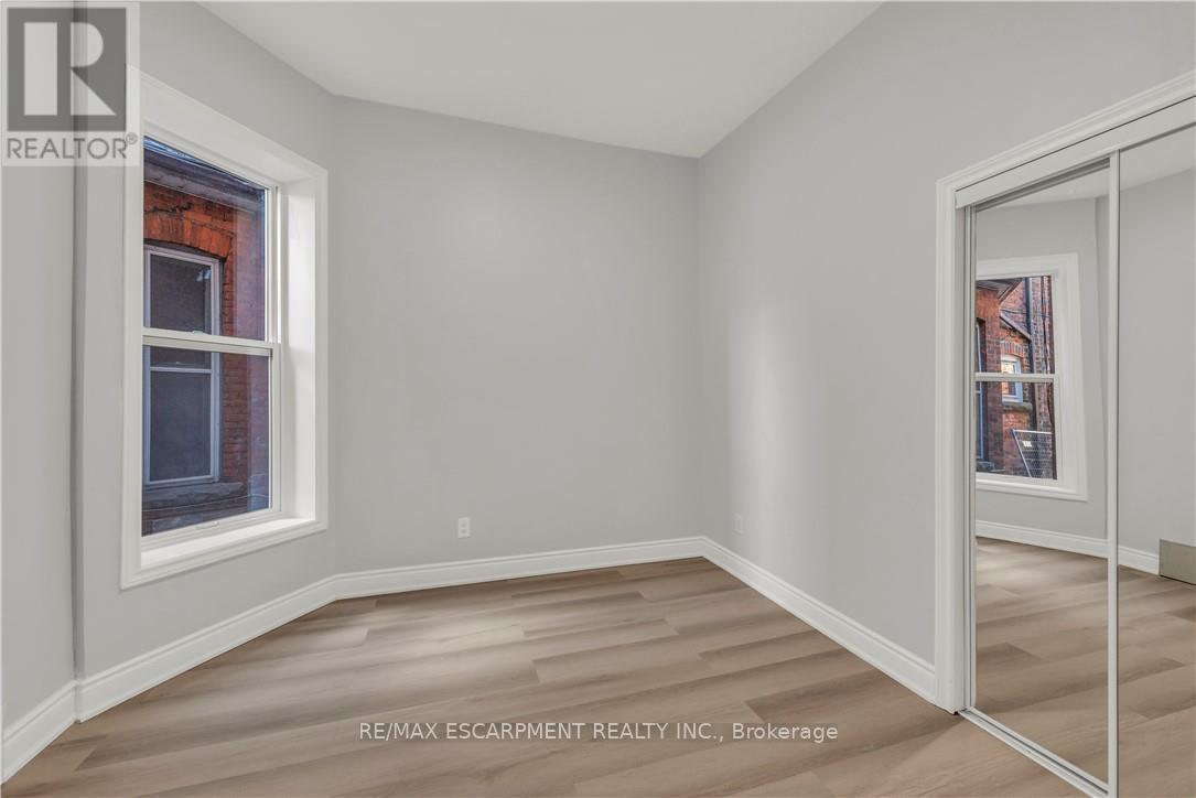 Main - 51 Wellington Street S, Hamilton, Ontario  L8N 2P9 - Photo 8 - X12836080