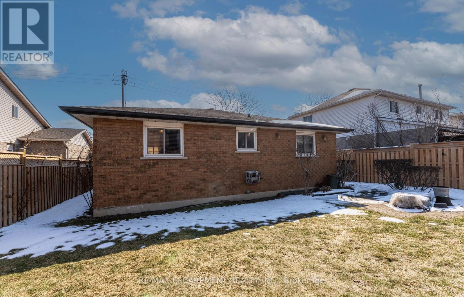 115 First Road W, Hamilton, Ontario  L8J 2S6 - Photo 22 - X12836106