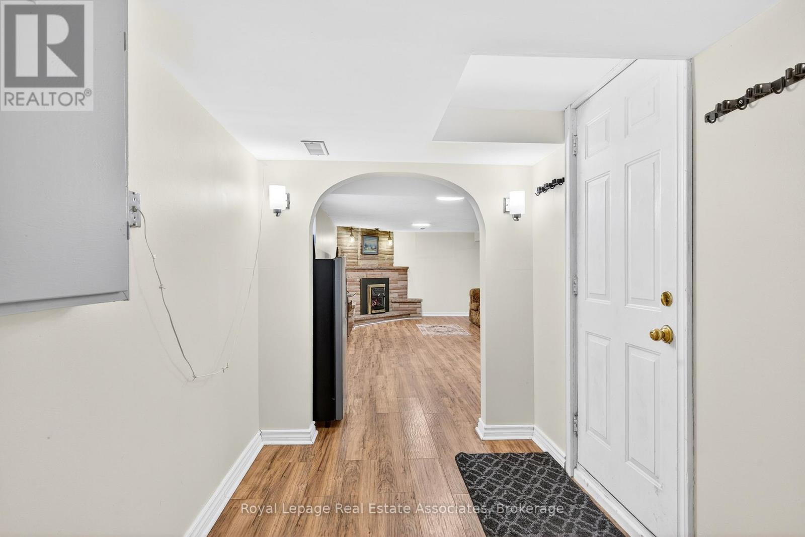 503 Stone Church Road W, Hamilton, Ontario  L9B 1A5 - Photo 18 - X12836142