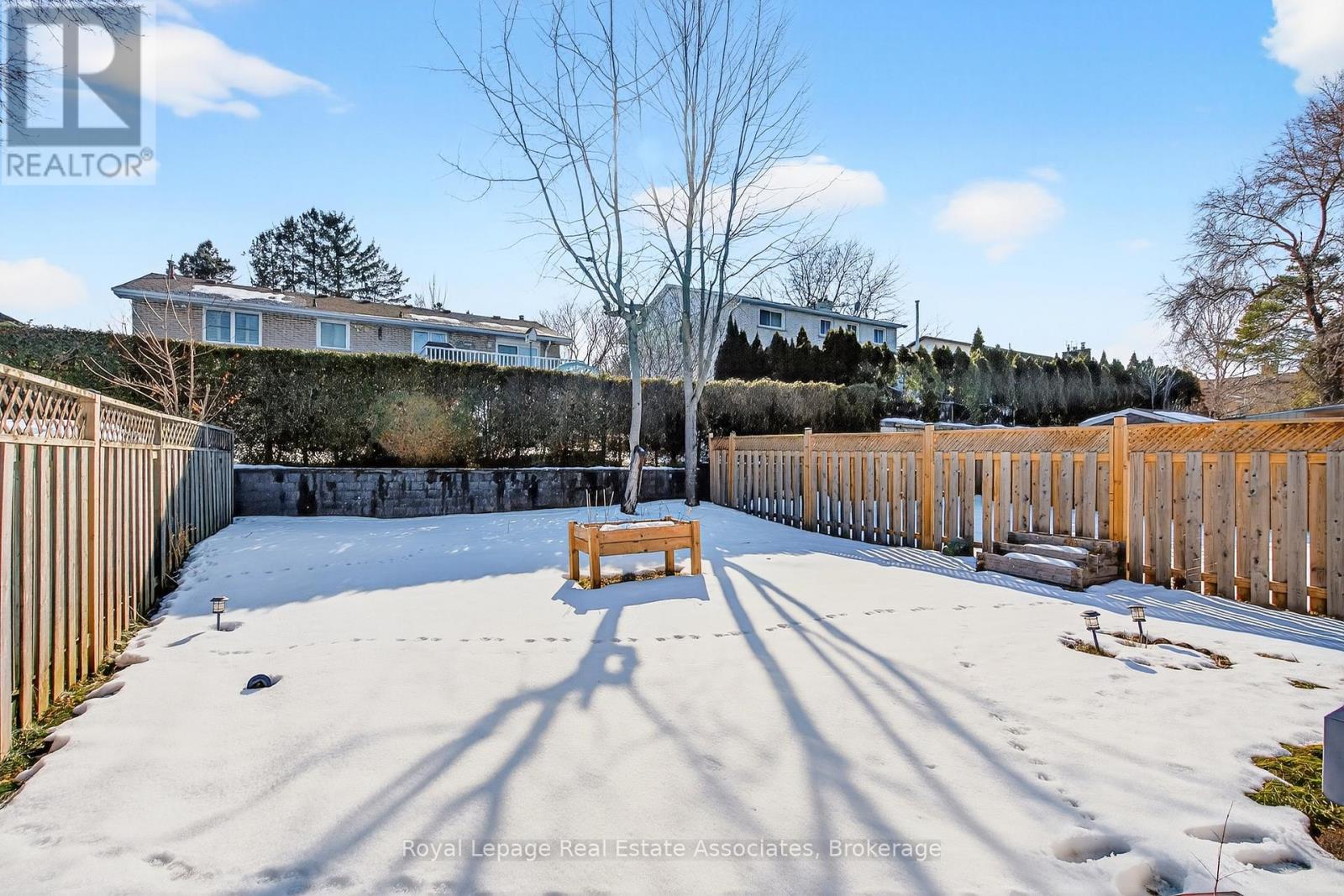 503 Stone Church Road W, Hamilton, Ontario  L9B 1A5 - Photo 29 - X12836142