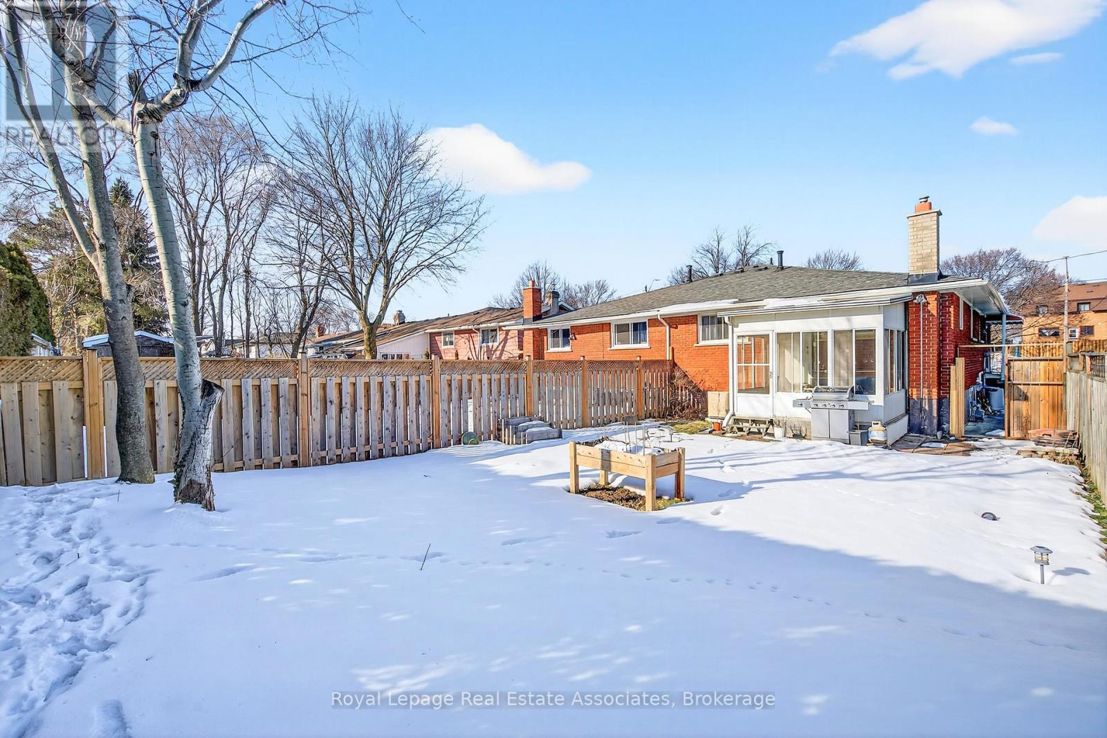 503 Stone Church Road W, Hamilton, Ontario  L9B 1A5 - Photo 30 - X12836142