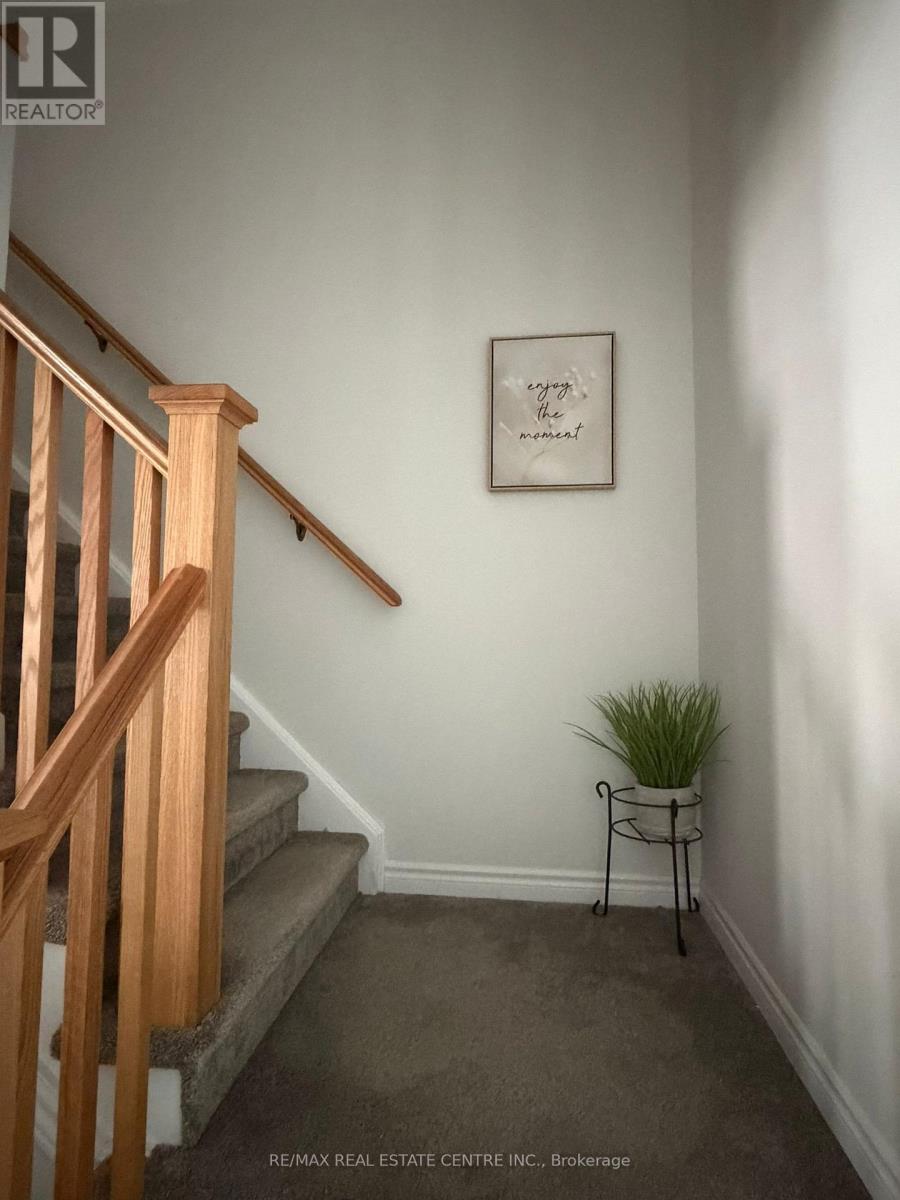 2986 Turner Crescent, London South, Ontario  N6M 0J3 - Photo 10 - X12836158