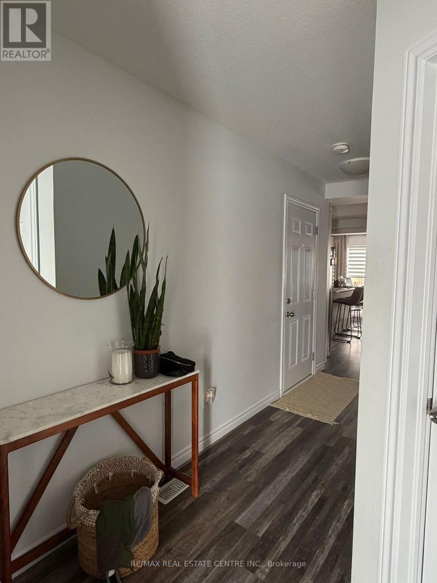 2986 Turner Crescent, London South, Ontario  N6M 0J3 - Photo 2 - X12836158