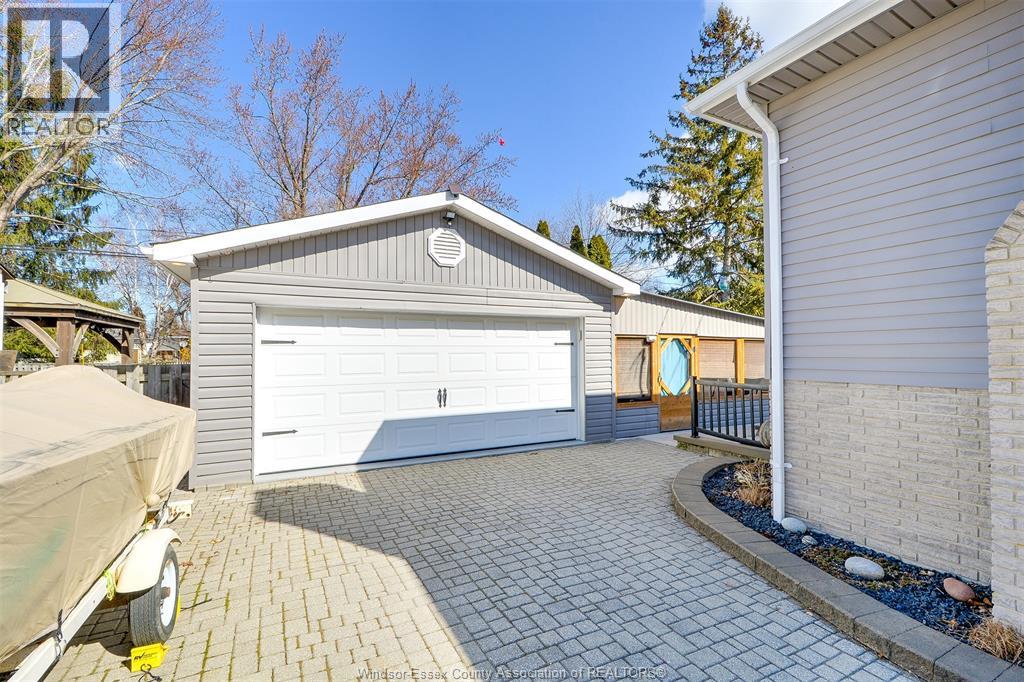 533 Maple, Lasalle, Ontario  N9J 1P6 - Photo 4 - 26004252