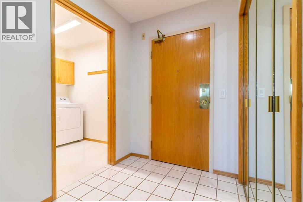 227, 75 1 Avenue S, Lethbridge, Alberta  T1J 4R2 - Photo 2 - A2278536