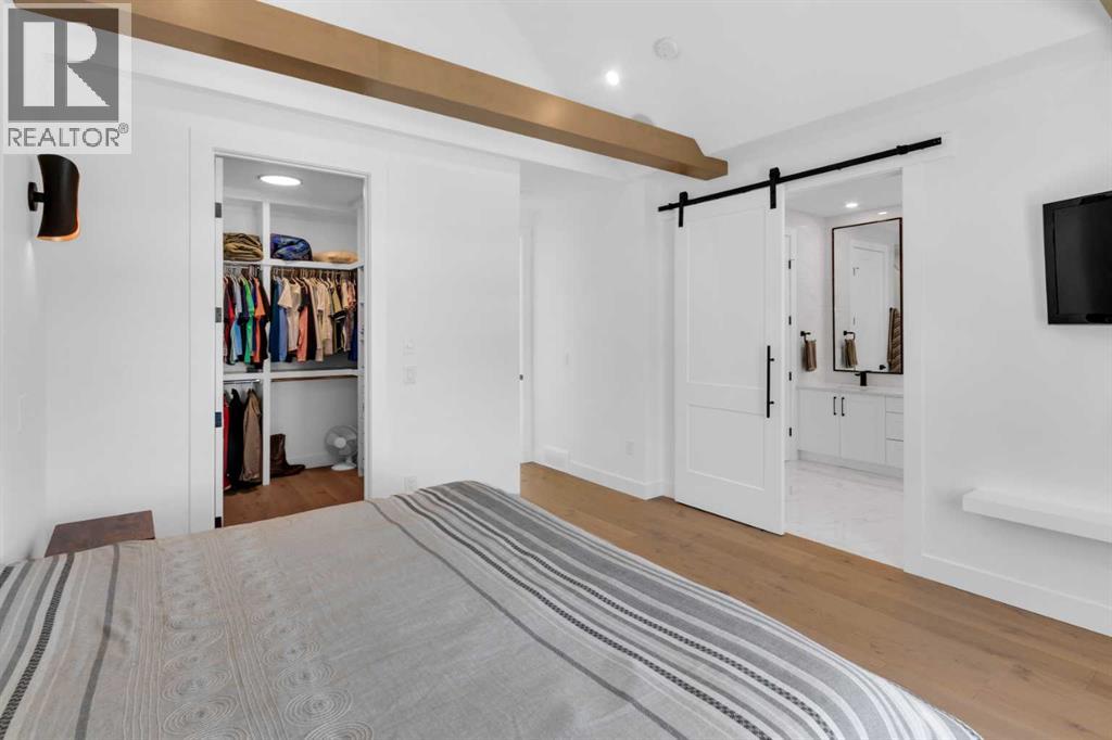 704 37 Street Sw, Calgary, Alberta  T3C 1R9 - Photo 19 - A2282186