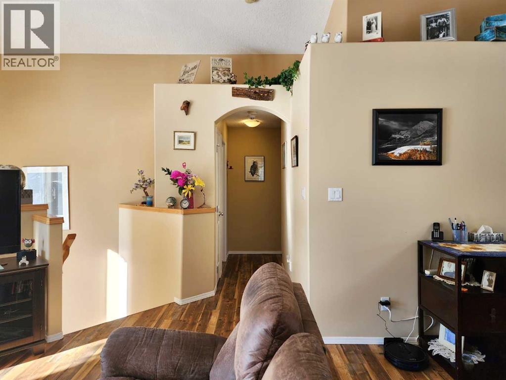 52 Squamish Crescent W, Lethbridge, Alberta  T1K 7Y9 - Photo 12 - A2288675