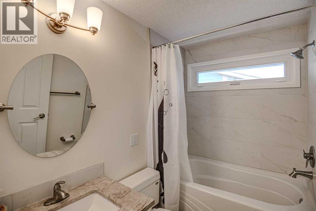 311 Canterbury Place Sw, Calgary, Alberta  T2W 2B5 - Photo 28 - A2287688