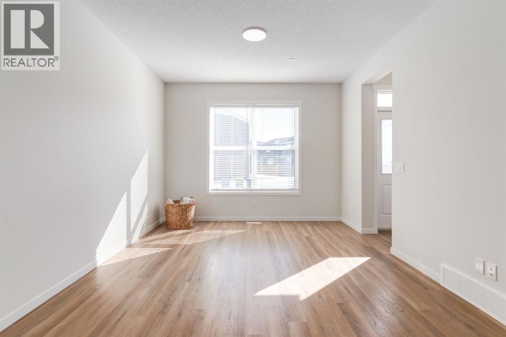 128 Hotchkiss Gate Se, Calgary, Alberta  T3S 0G1 - Photo 15 - A2289360