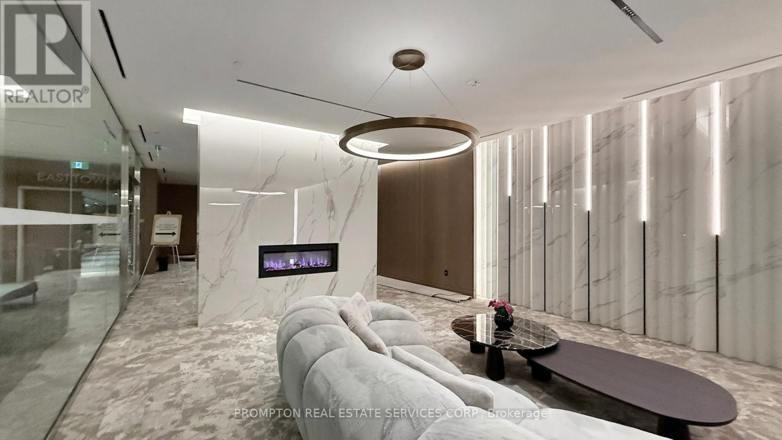 4303 - 1 Concord Cityplace Way, Toronto, Ontario  M5V 0X3 - Photo 36 - C12832534