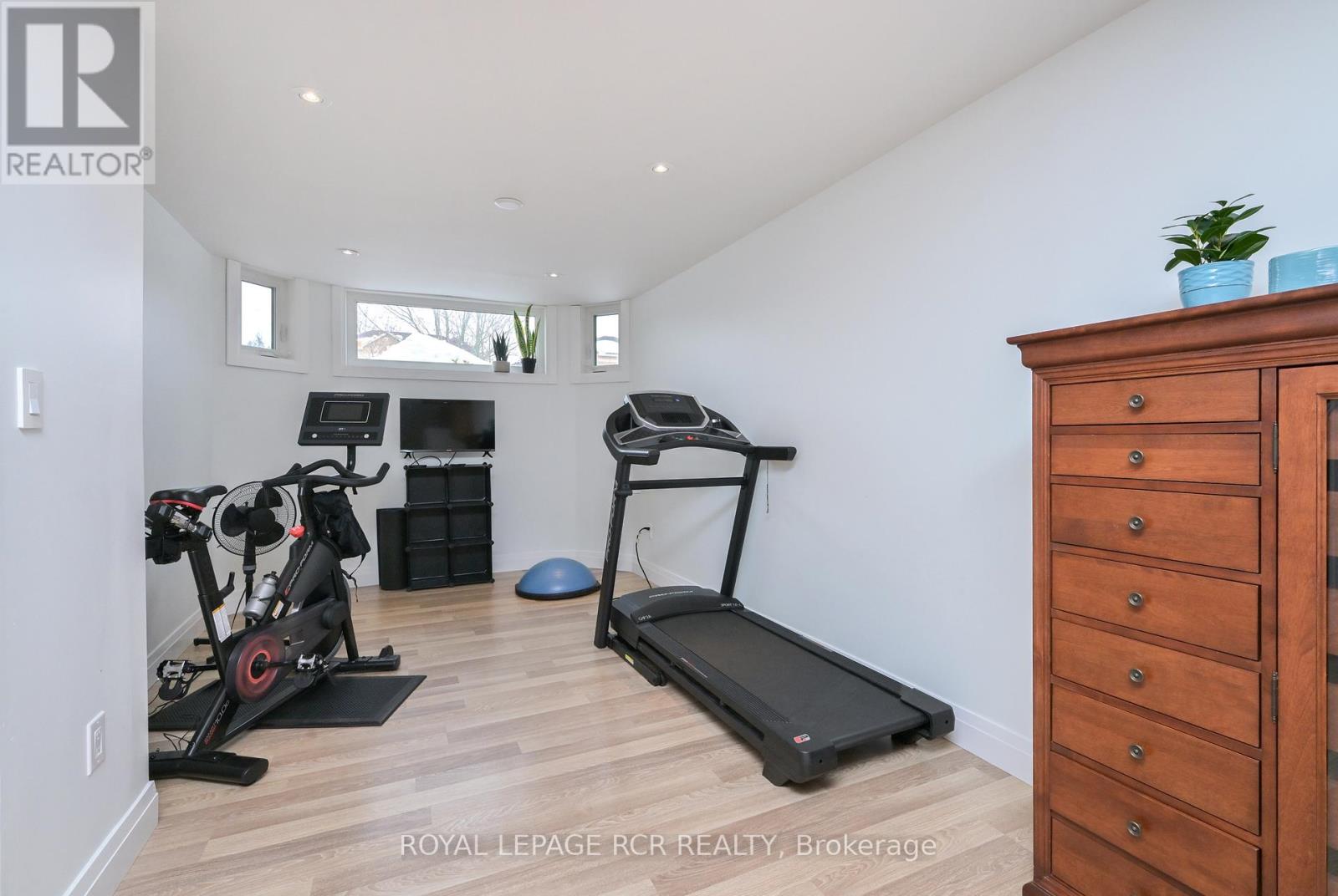 29 Depeuter Crescent, Bradford West Gwillimbury, Ontario  L3Z 3A3 - Photo 30 - N12828416