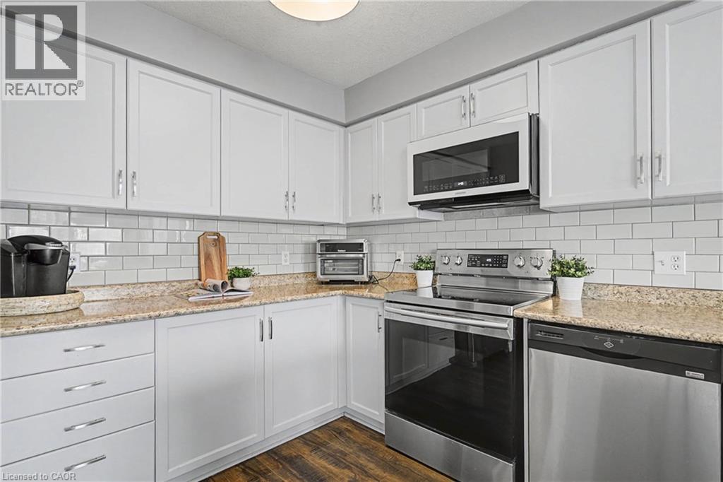 919 Veronica Court, Kitchener, Ontario  N2A 4G4 - Photo 14 - 40808851