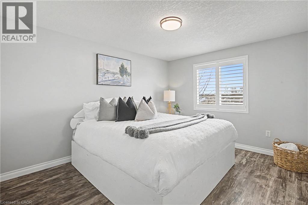 919 Veronica Court, Kitchener, Ontario  N2A 4G4 - Photo 29 - 40808851