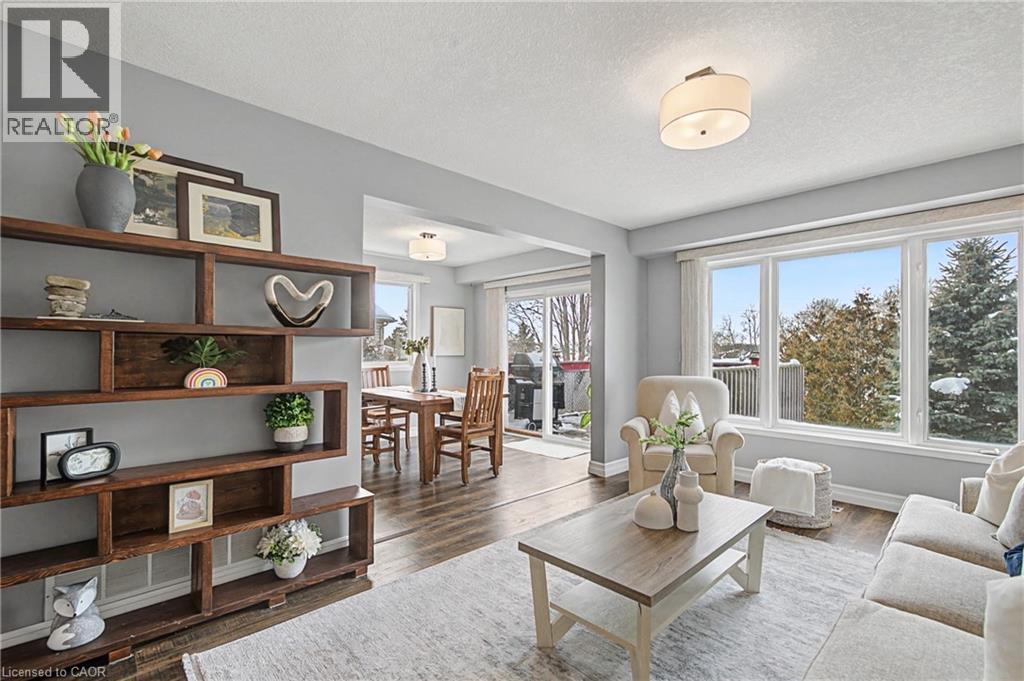 919 Veronica Court, Kitchener, Ontario  N2A 4G4 - Photo 7 - 40808851