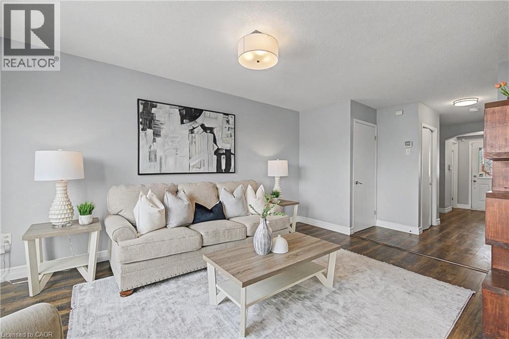 919 Veronica Court, Kitchener, Ontario  N2A 4G4 - Photo 9 - 40808851