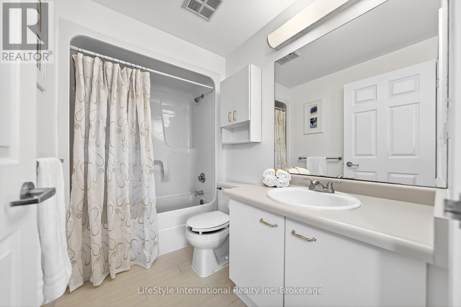 103 - 208 Silvercreek Parkway N, Guelph, Ontario  N1H 8H2 - Photo 17 - X12836260