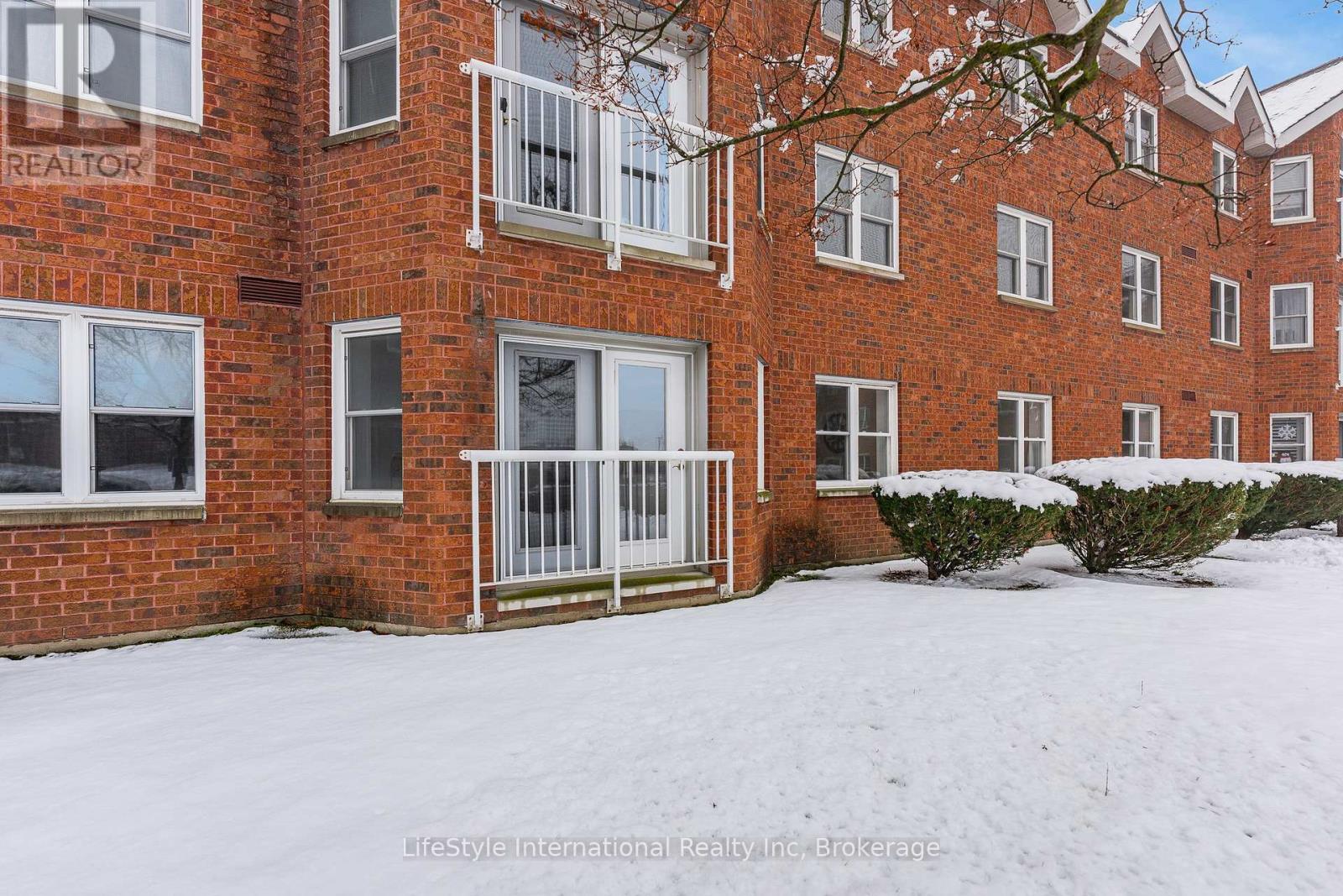 103 - 208 Silvercreek Parkway N, Guelph, Ontario  N1H 8H2 - Photo 21 - X12836260