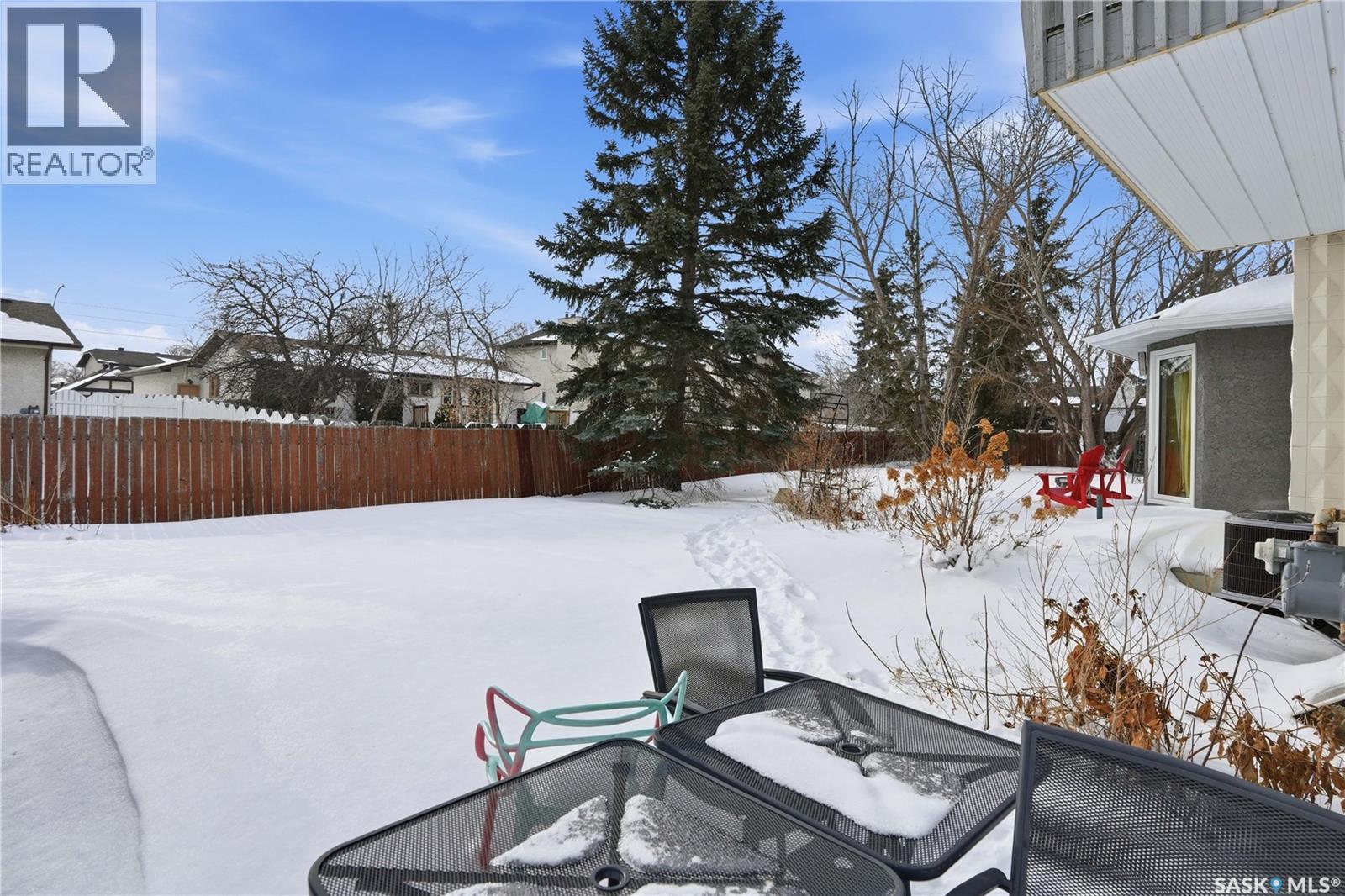 2423 Strathmore Place E, Regina, Saskatchewan  S4V 0Z1 - Photo 40 - SK029229