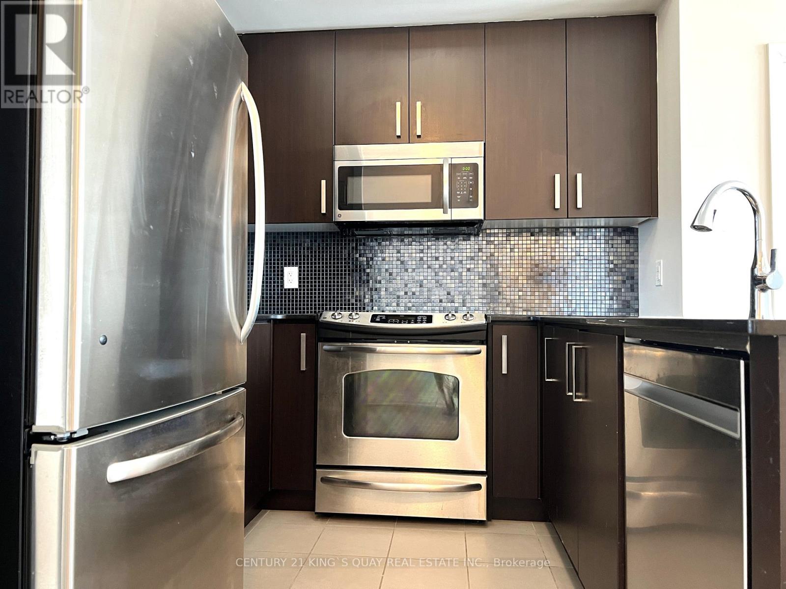 Ph107 - 17 Anndale Drive, Toronto, Ontario  M2N 2W7 - Photo 3 - C12835690