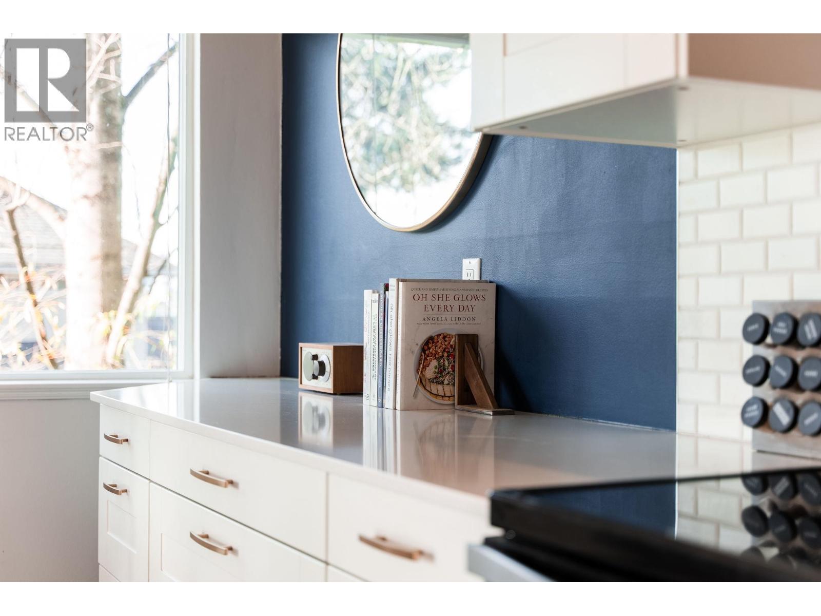 201 1429 William Street, Vancouver, British Columbia  V5L 4W8 - Photo 19 - R3094868