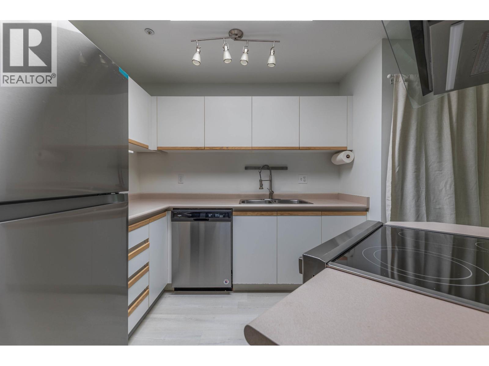 E309 40180 Willow Cres, Squamish, British Columbia V8B 0M3 - Photo 5 - R3094910