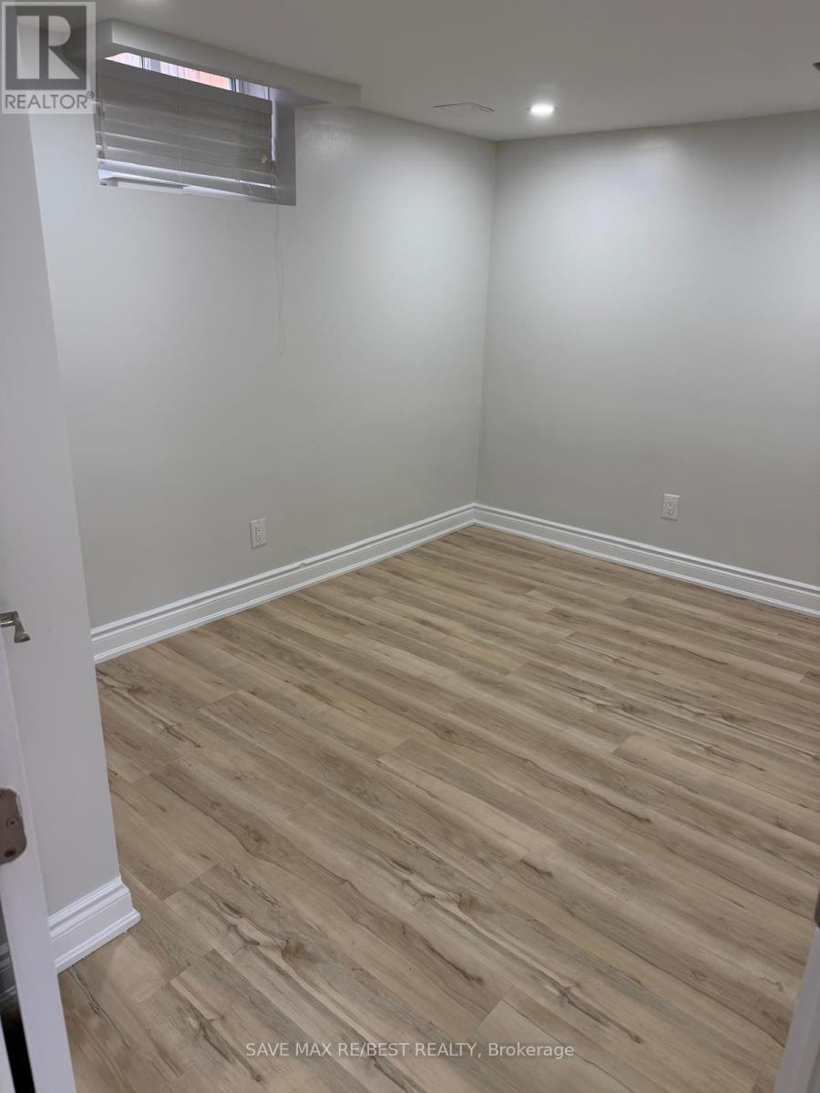 Bsmt - 1 O'connor Lane, Guelph, Ontario  N1E 7G6 - Photo 21 - X12653988