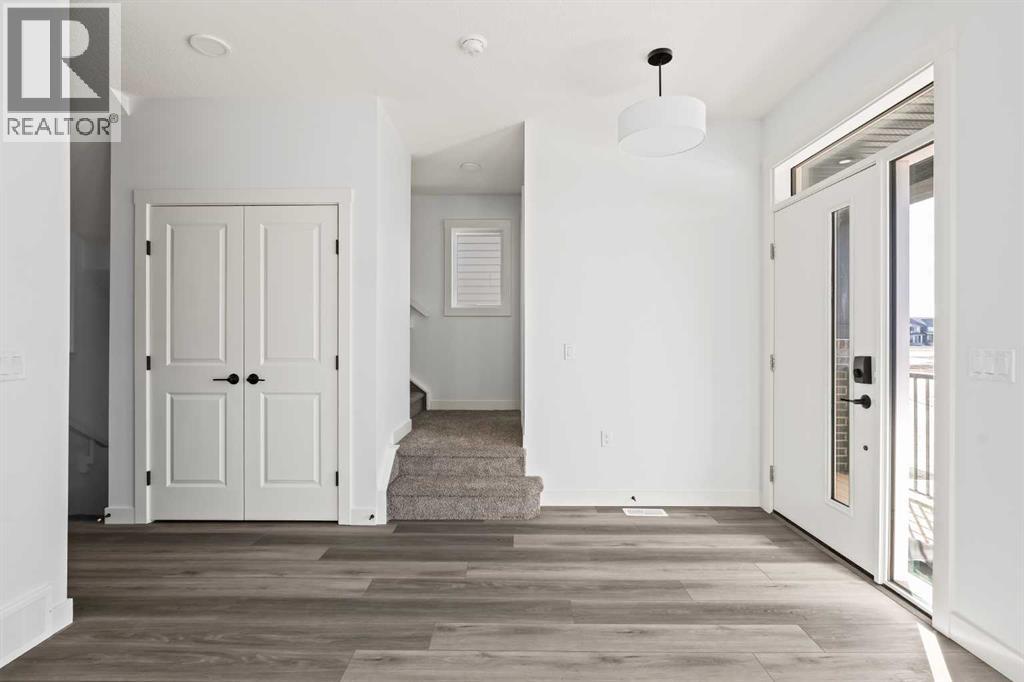 19848 44 Street Se, Calgary, Alberta  T3M 4B8 - Photo 3 - A2258112