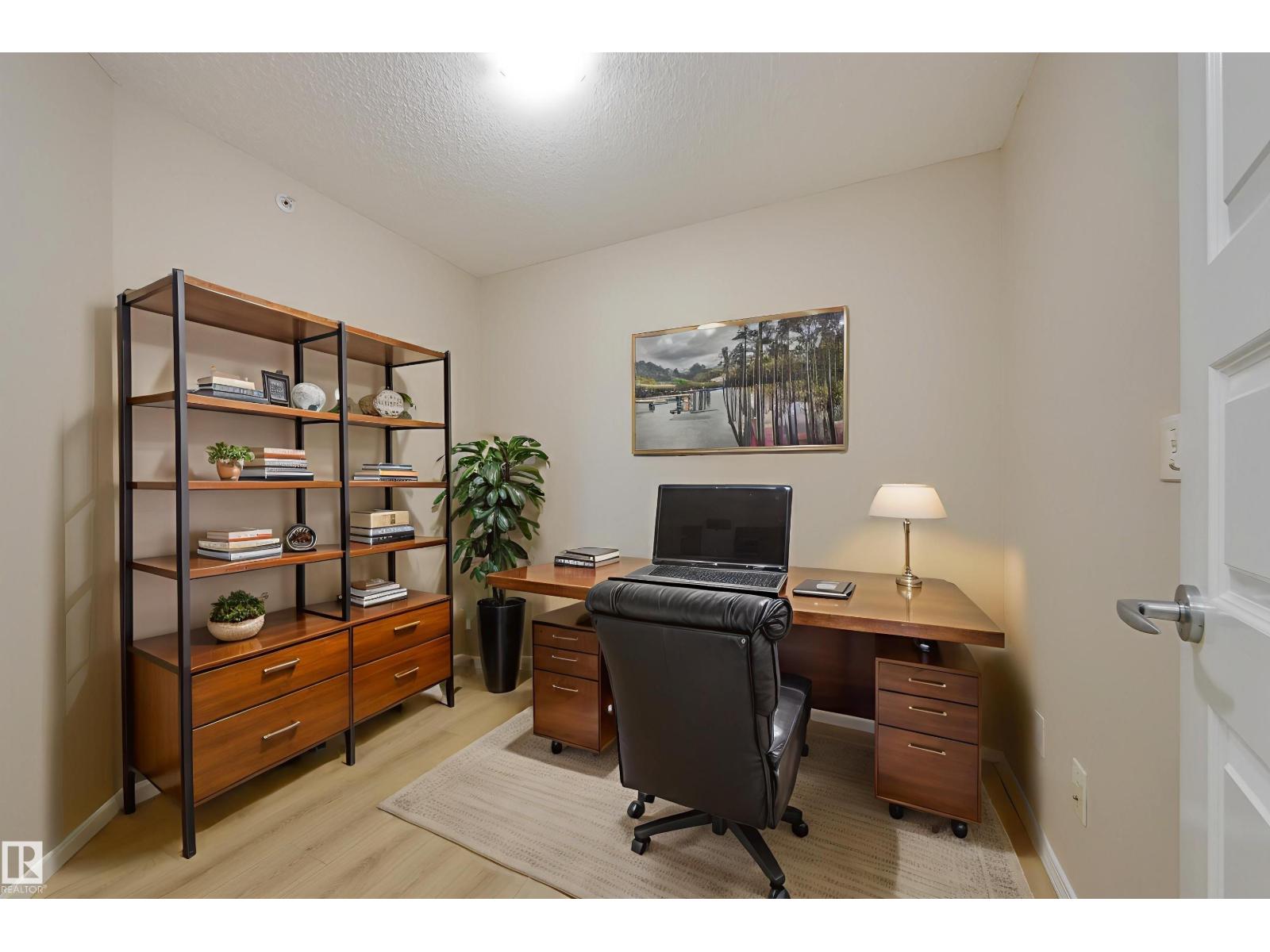 #404 6070 Schonsee Wy Nw, Edmonton, Alberta T5Z 0G8 - Photo 21 - E4472577