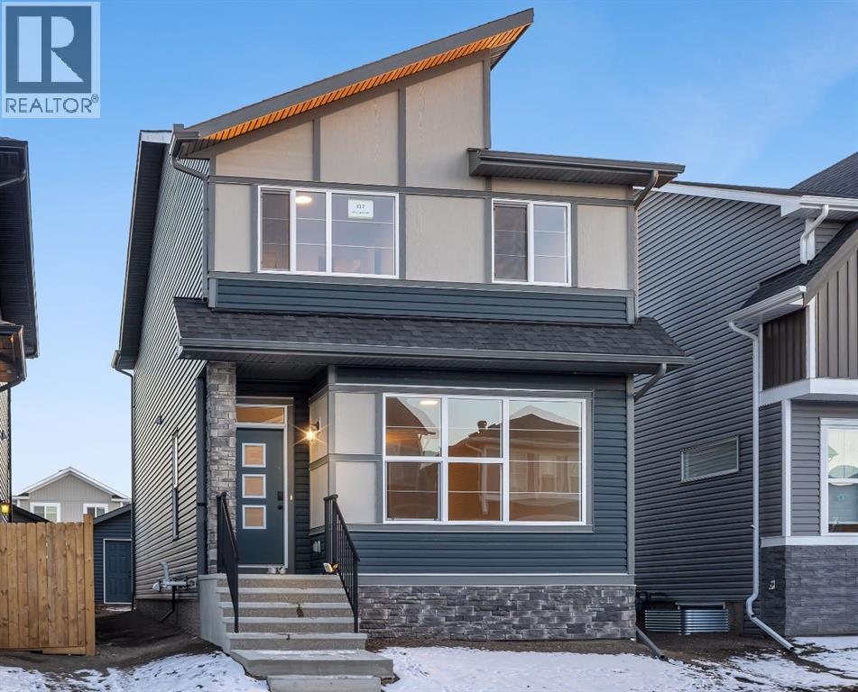 317 Midgrove Link Sw, Airdrie, Alberta  T4B 5K9 - Photo 1 - A2286729