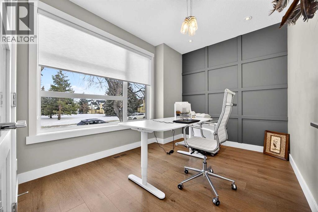 435 31 Avenue Nw, Calgary, Alberta  T2M 2P5 - Photo 4 - A2288655