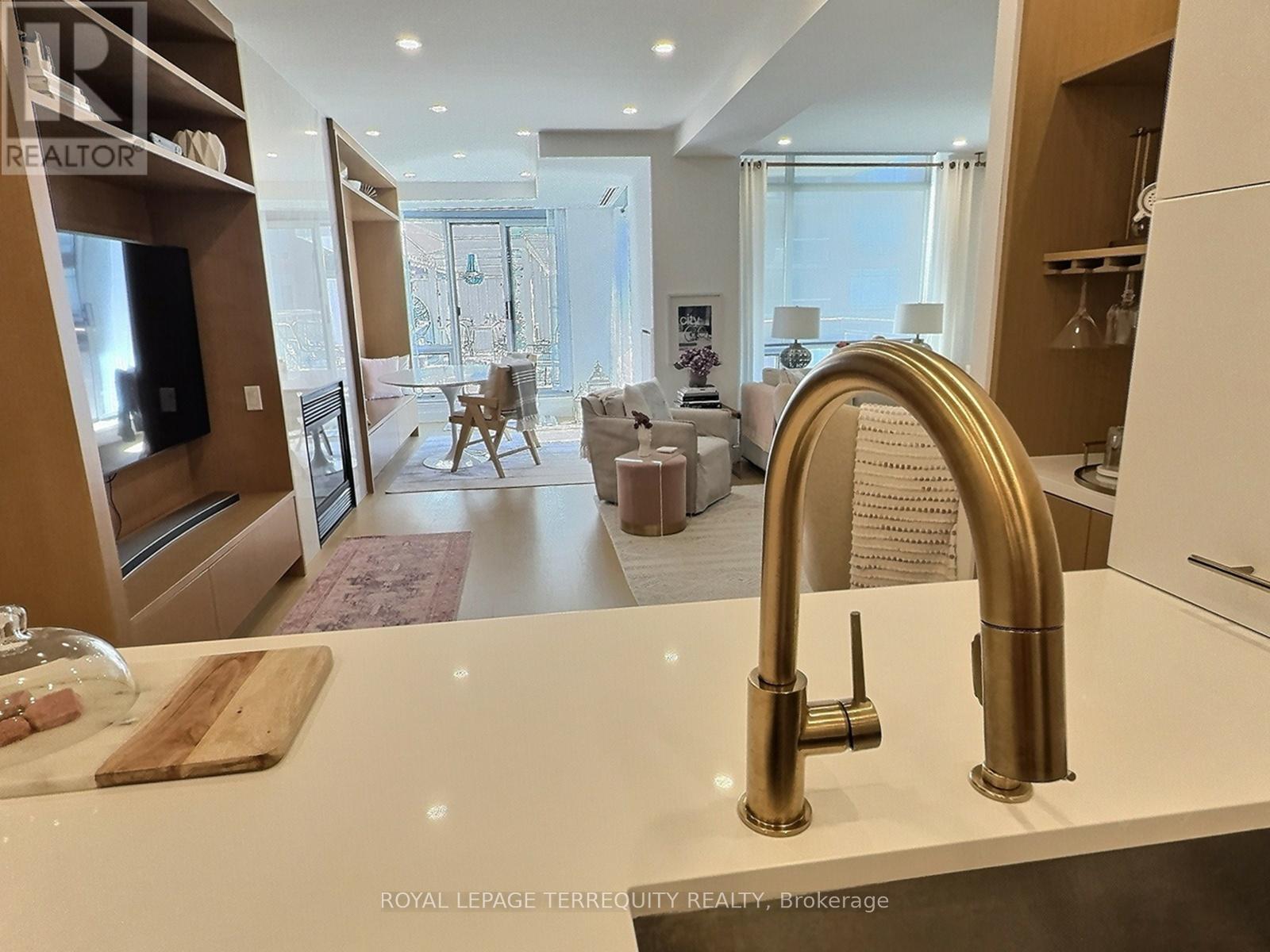 608w - 500 Queens Quay W, Toronto, Ontario  M5V 3K8 - Photo 21 - C12836244