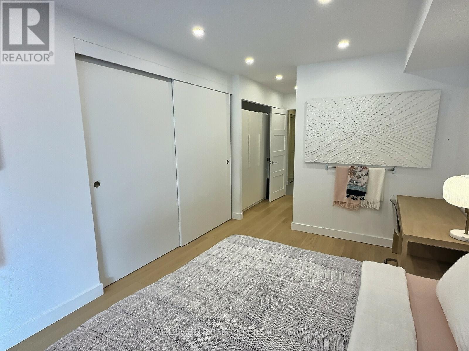 608w - 500 Queens Quay W, Toronto, Ontario  M5V 3K8 - Photo 25 - C12836244