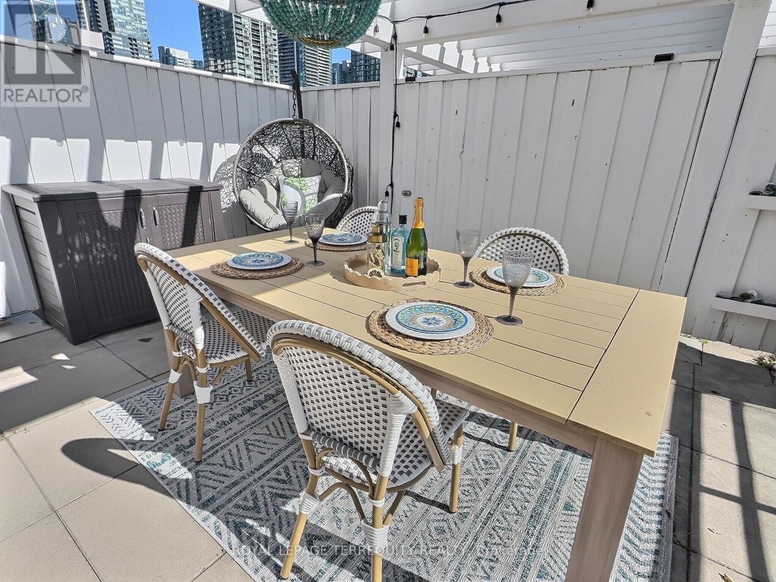 608w - 500 Queens Quay W, Toronto, Ontario  M5V 3K8 - Photo 6 - C12836244